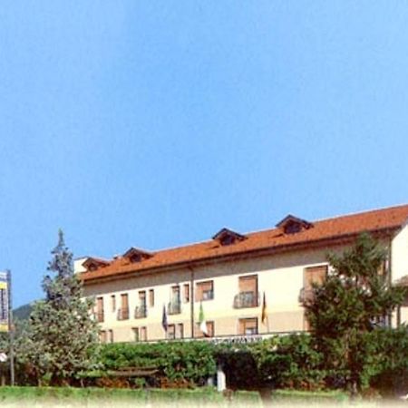 Ristorante Albergo Da Giovanni Carvico Exterior foto